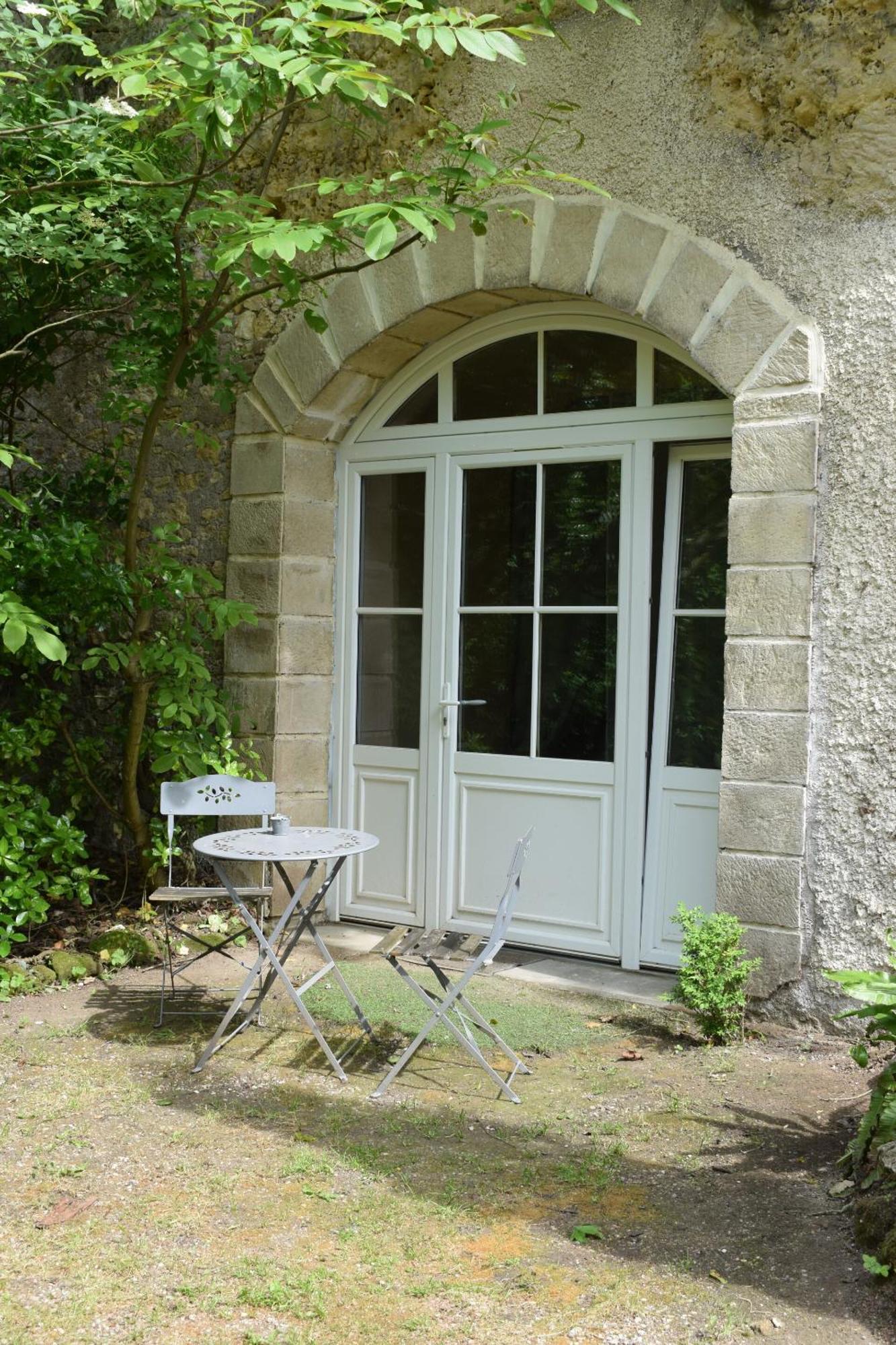 Chambres D'Hotes Troglodytes Le Clos De L'Hermitage 阿姆博斯 客房 照片